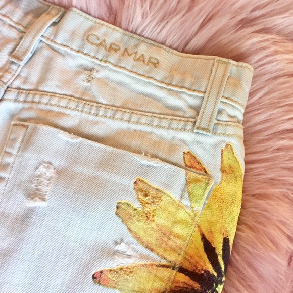 Carmar Sunflower Shorts - Picture 6 of 6